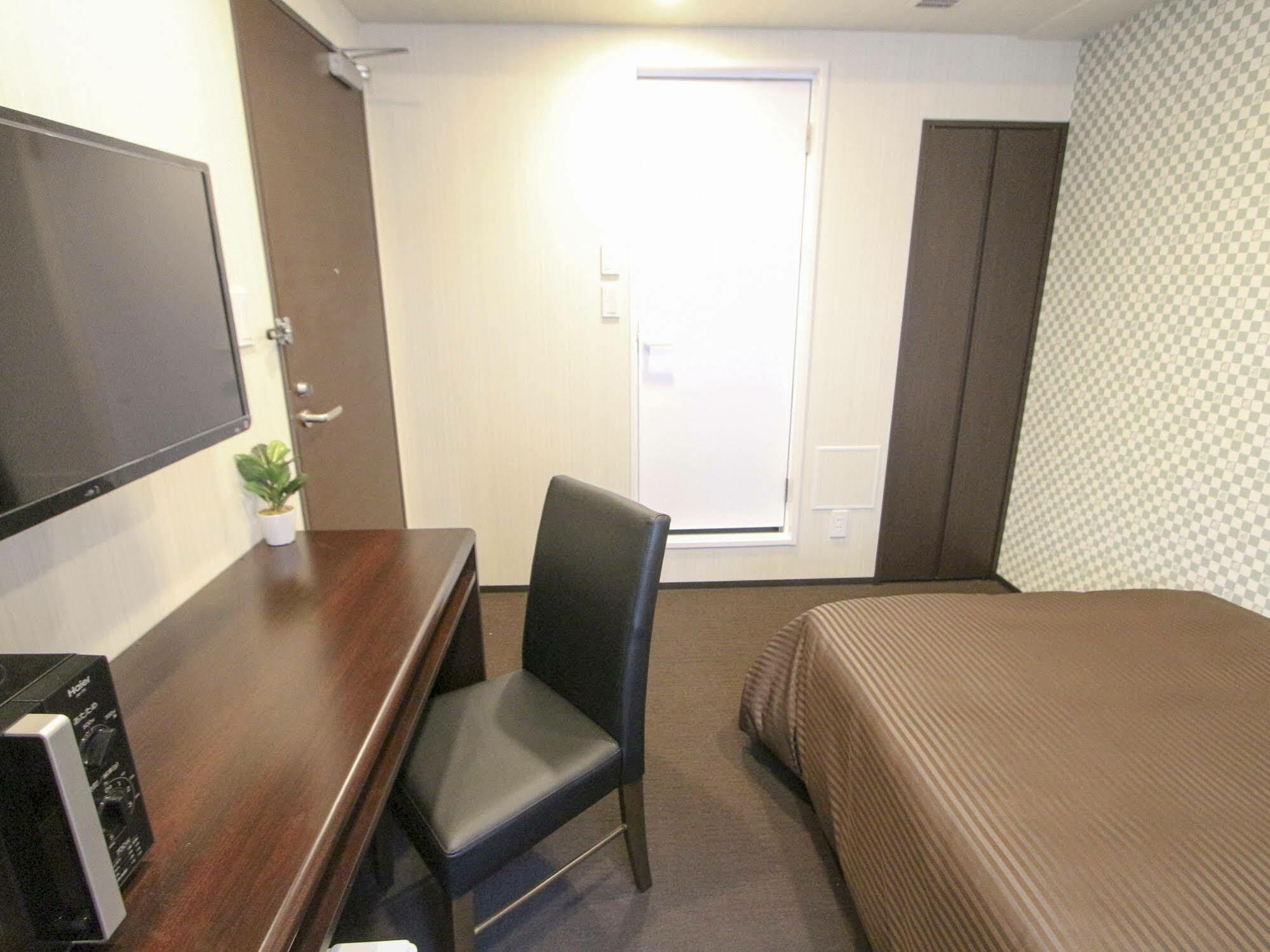 Hotel Livemax Nihonbashi Hakozaki Токио Экстерьер фото