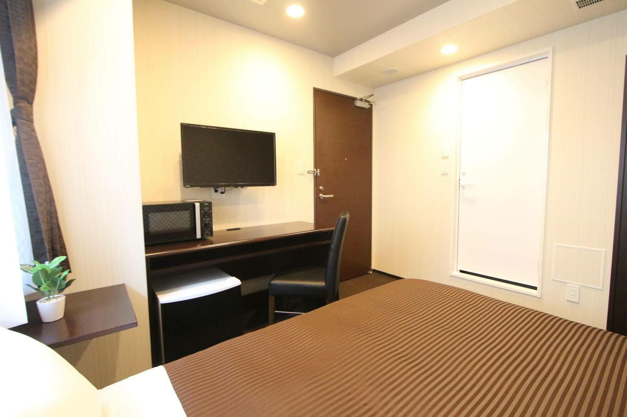 Hotel Livemax Nihonbashi Hakozaki Токио Экстерьер фото